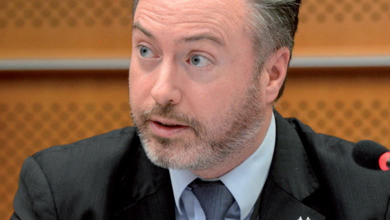 Député européen du SNP membre du groupe ALE, Alyn Smith a introduit une demande préjudicielle devant la Cour de Justice de l’Union Européenne. Le jugement vient d’être rendu : l’interprétation de l’article 50 du Traité de Lisbonne par la Cour de Justice ouvre une troisième voie.