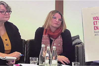 Les intervenantes : Michèle Creoff (à gauche) et Marie Peretti-Ndiaye.