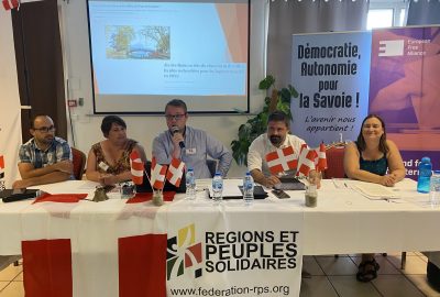 27e université R&PS - La tribune du débat « Vivre et se loger au pays », très suivi.