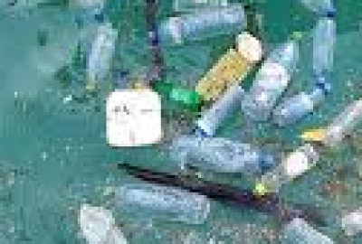 Mediterràniu di plasticù