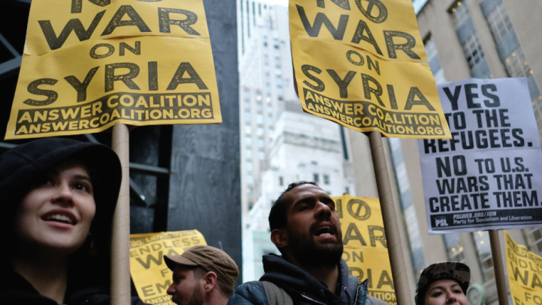 Lors d'un rassemblement contre l'action militaire américaine en Syrie, le 7 avril 2017.