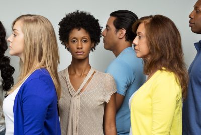 discrimination-diversite-colorisme-peau-teint-couleur-racisme