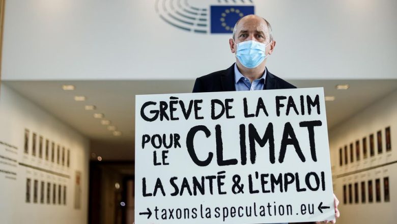 Pierre Larrouturou, député européen, en grève de la faim pour le climat